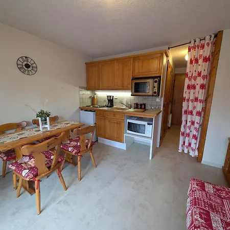 Apartamento Cosy 4 Pers. Au Pied Télécabine Avec Balcon - Fr-1-815-106